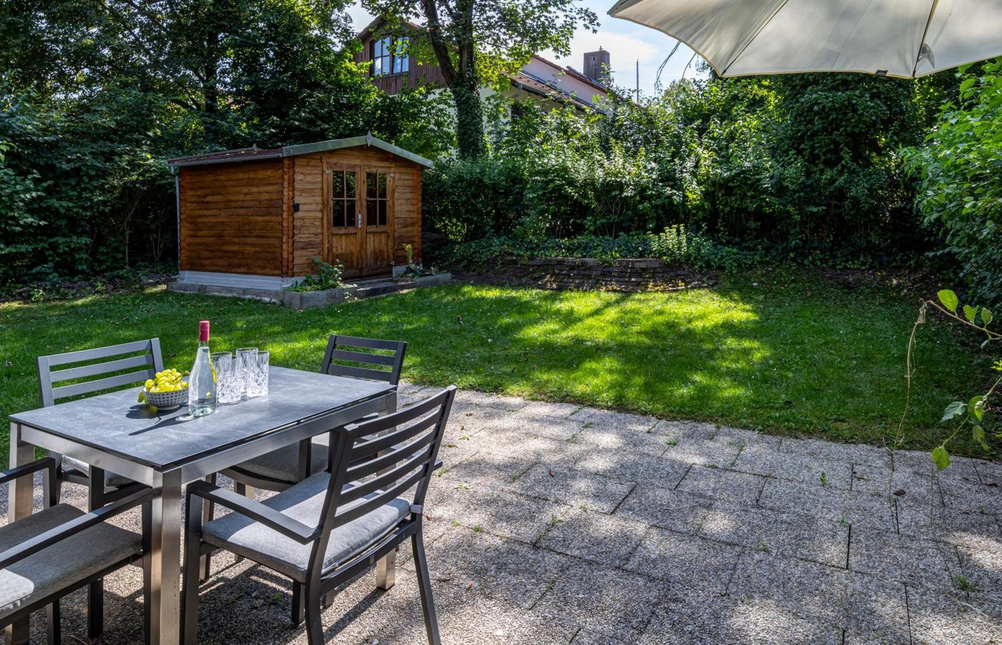 Moderne Maisonette Mit Garten Unterschleißheim Kültér fotó